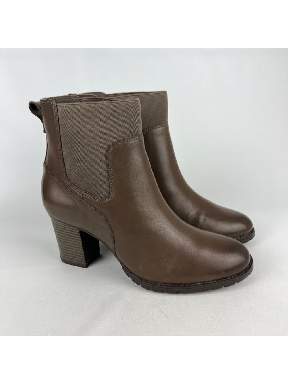 Clarks Womens Verona Ease Brown Leather Chelsea Ankle Boots Block Heel size 11M